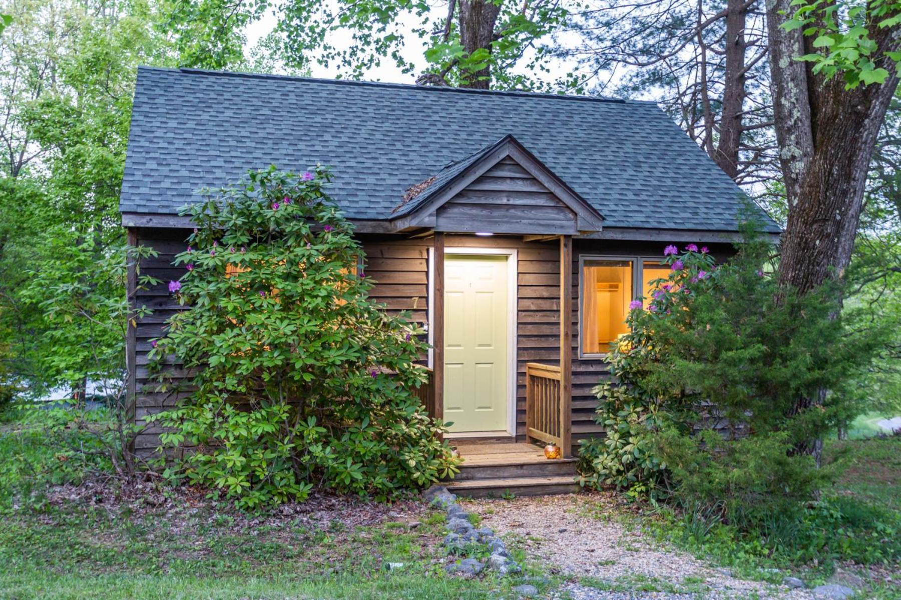Love Ridge Mountain Lodging Lyndhurst Exterior foto