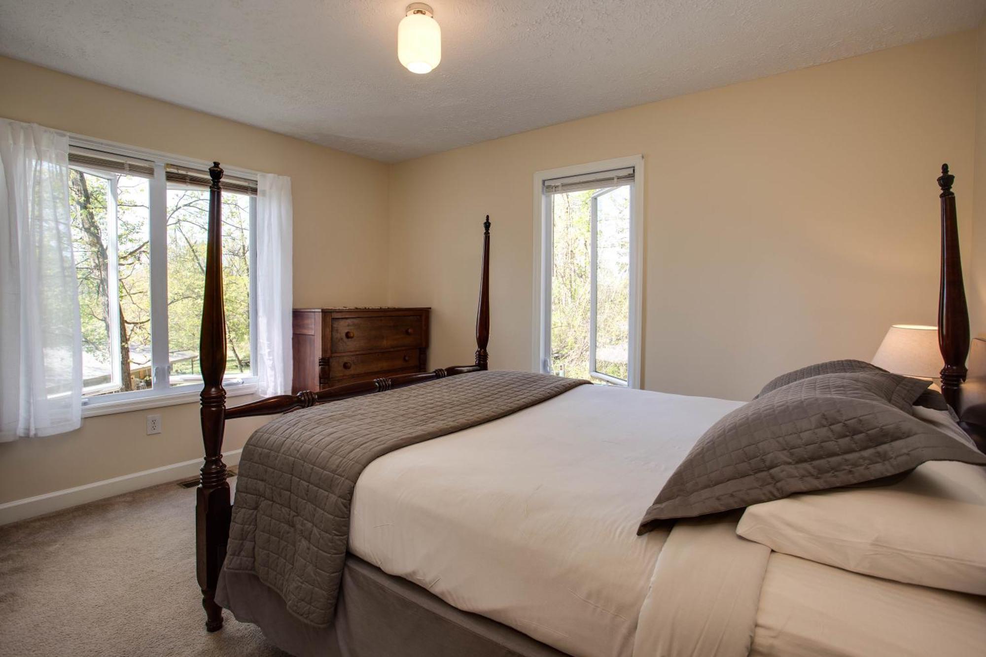 Love Ridge Mountain Lodging Lyndhurst Exterior foto
